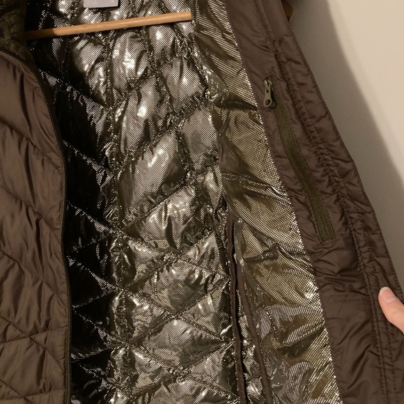 *SOLD* Columbia Heavenly Omni-Heat Vest, Medium - Picture 4 of 7